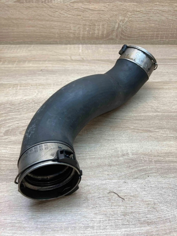 8516509 11279412 Intercooler hose/pipe Fits for BMW 5 F10 F11 - Bild 2 von 4