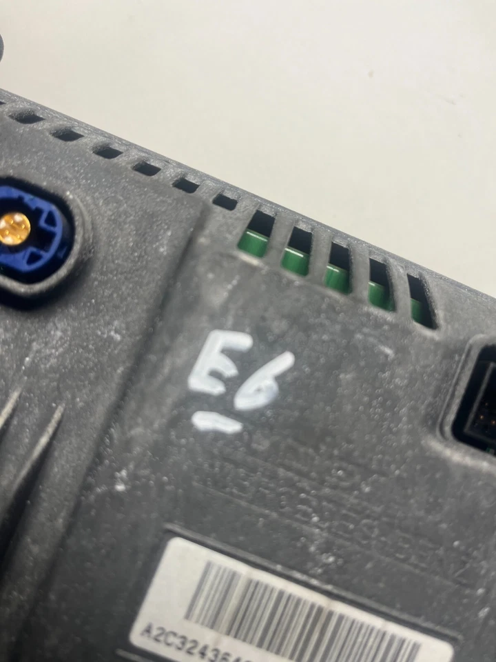 Mercedes Navigation A2C32436400 für W212 BJ2014 Display - Bild 4 von 4