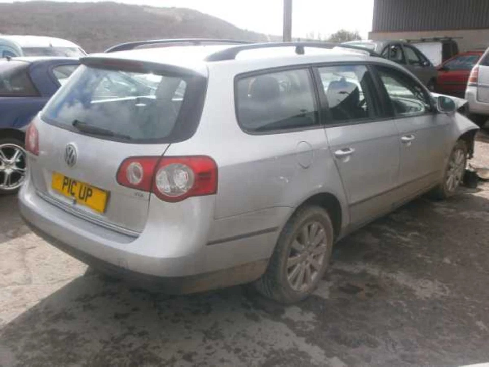 Cilindro maestro embrague VOLKSWAGEN PASSAT 2005-2011 3c2721059p Foto 3 de 4