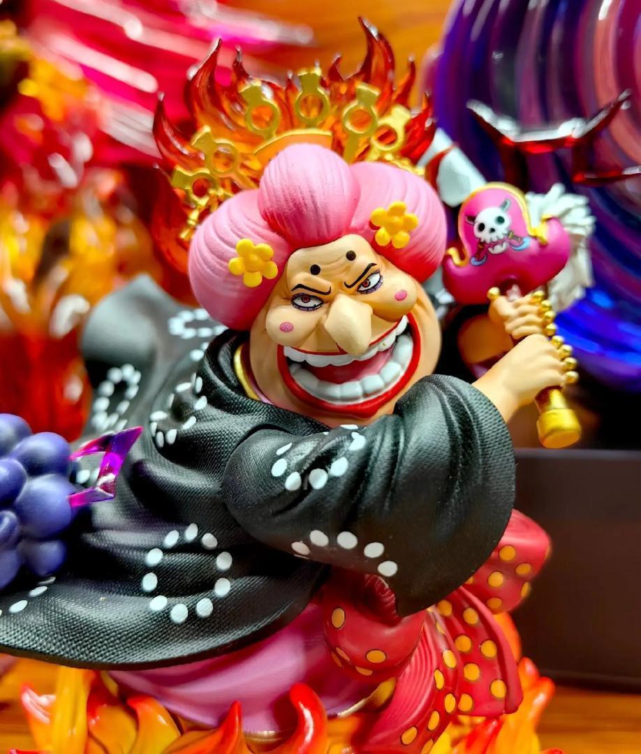 ONE PIECE Kaido Mom's Hakai Big Mom Figure Garage Kit | eBay