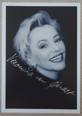 Autogramm deutsche Komikerin und Schauspielerin Veronika von Quast (103762)