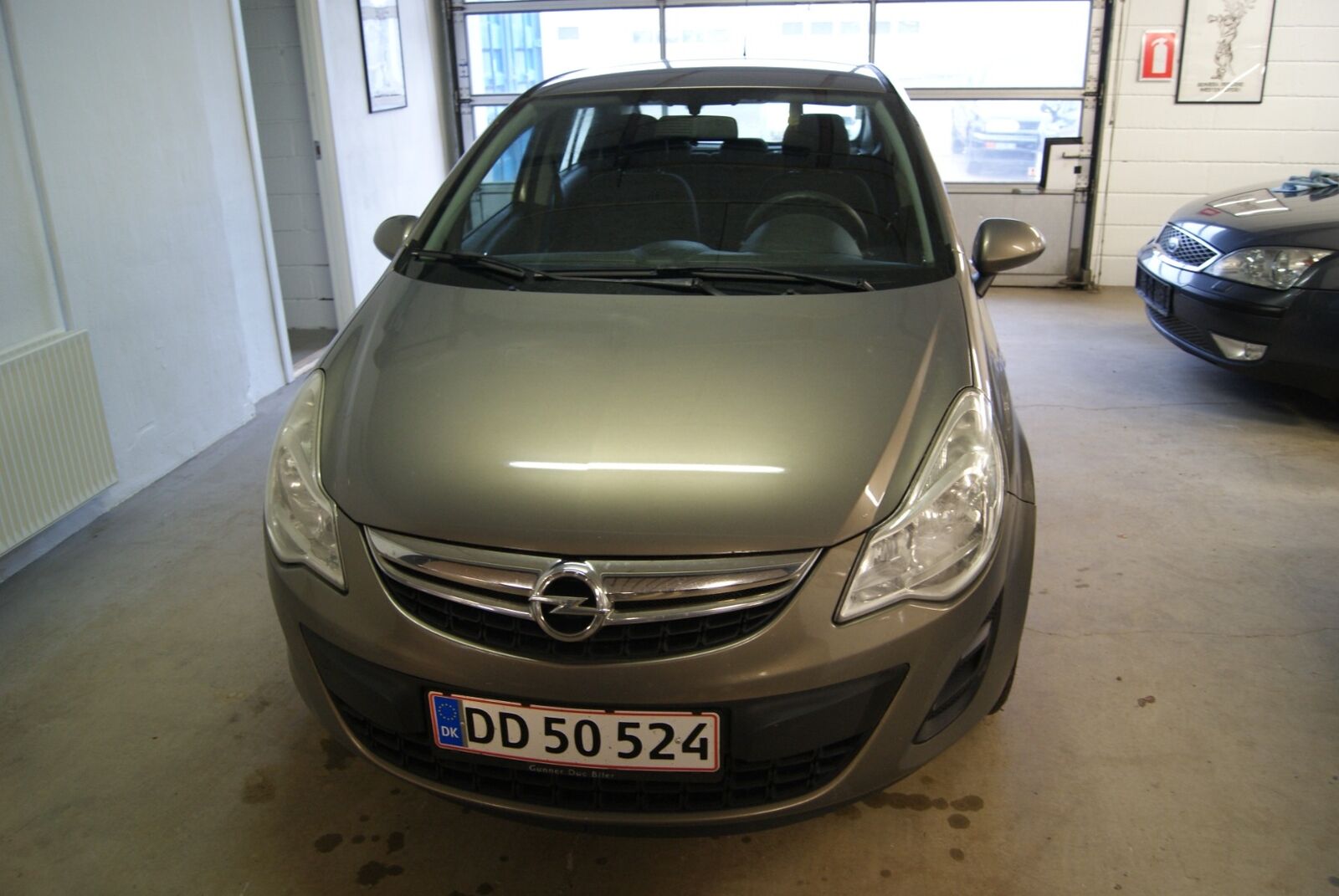 Opel Corsa 1,0 12V Enjoy 5d - 32.900 kr.