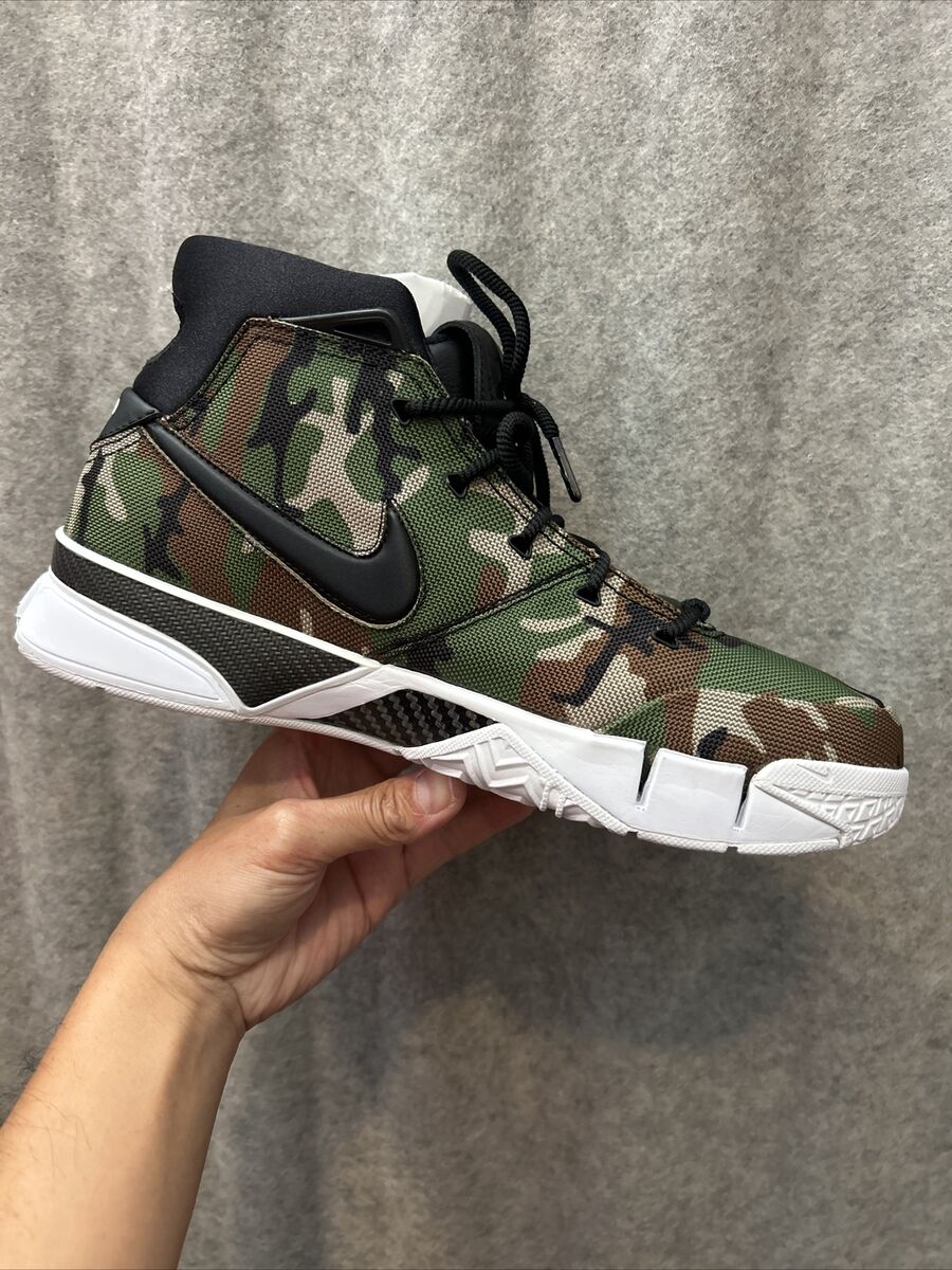 UNDEFEATED x Nike Zoom Kobe 1 Protro “Camo” - Men's Size 10 UNDEFEATED x Nike Zoom Kobe 1 Protro “Camo” - Men's Size 10