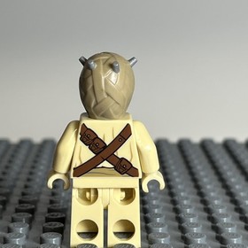 LEGO Star Wars Tusken Raider Minifigure (75081 75173 75198) sw0620 - 2D