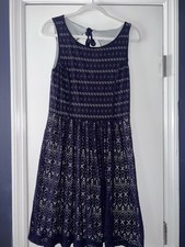 Women’s Midi Dress Size Medium by 9-H15 Stcl