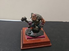 Warhammer Fantasy Oger Bob Olley 1 Zitadelle bemalt und auf Ständer basiert