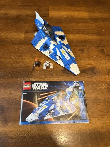 LEGO Star Wars Plo Koon's Jedi Starfighter 8093 Clone Wars Set Minifigures