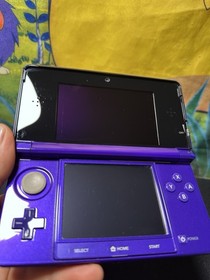 Nintendo 3DS Purple Handheld System CTR-001 NTSC-U/C