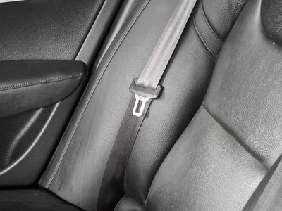 Passenger Side Retractor S90       2017 Seat Belt Rear 593268
