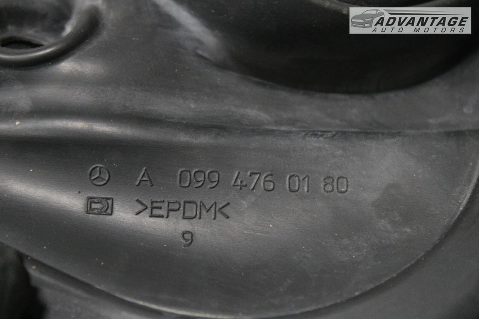 Mercedes Benz C300 W205 2015-2023 cuello de llenado de combustible junta de sello superior goma OEM Foto 3 de 4