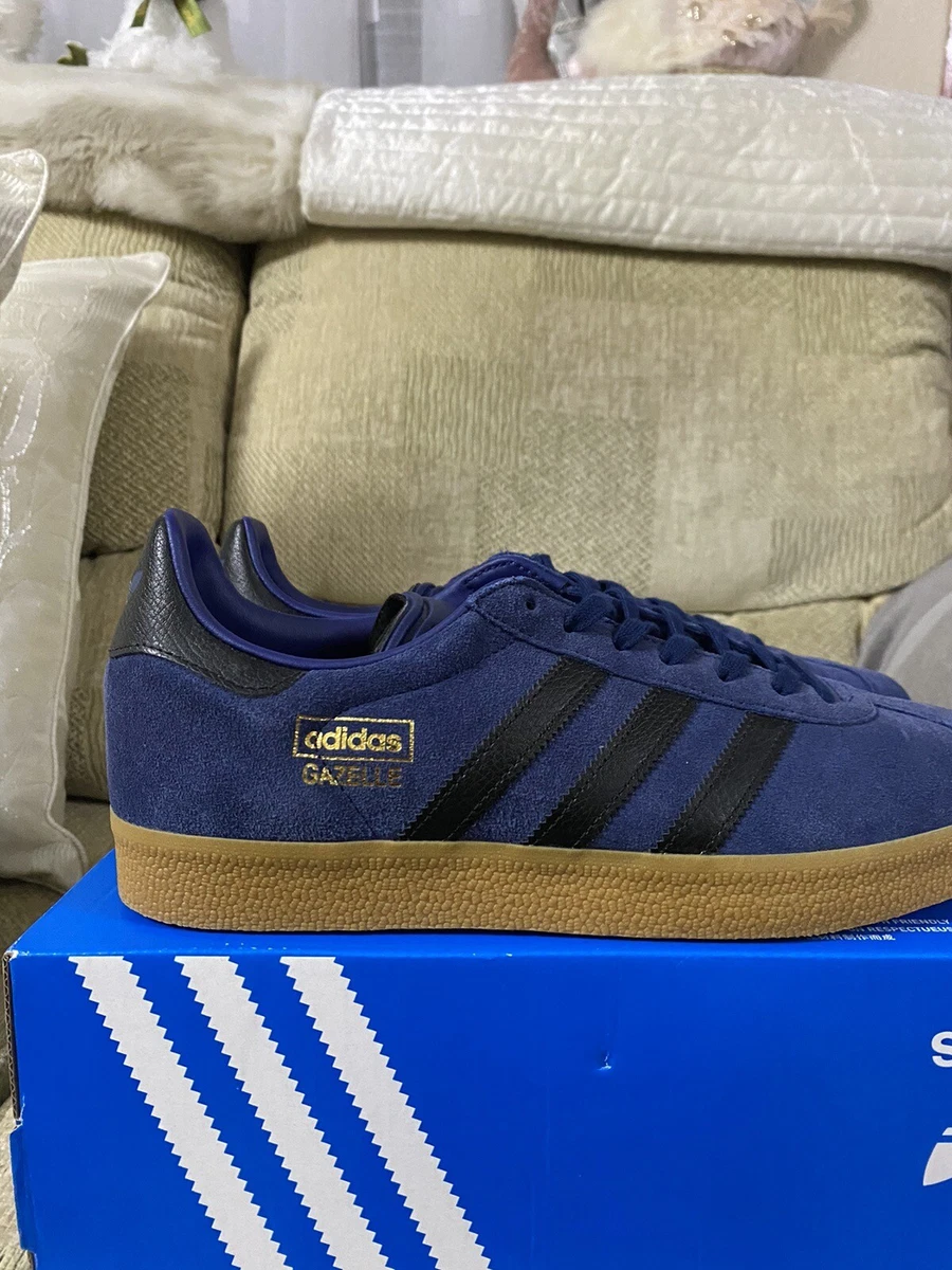 Adidas gazelle dark blue black gum top