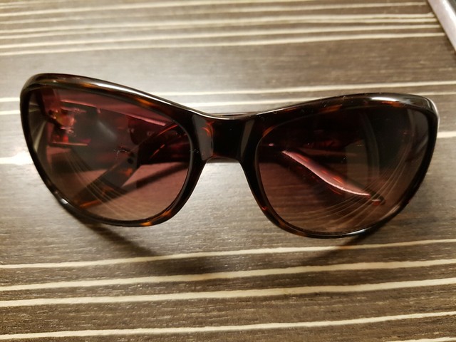 Sonnenbrille von Guess, GU 6112 DA1, Damen, braun Leodruck Sonnenbrille von Guess, GU 6112 DA1, Damen, braun Leodruck