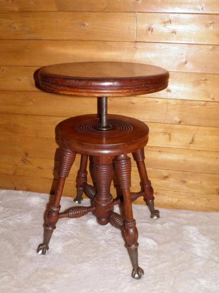 Piano on sale stool antique