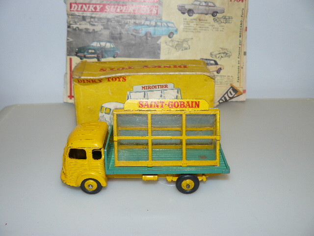 Camion Dinky Toys Ancien Simca Cargo Miroitier Saint Gobain – Réf 33 C