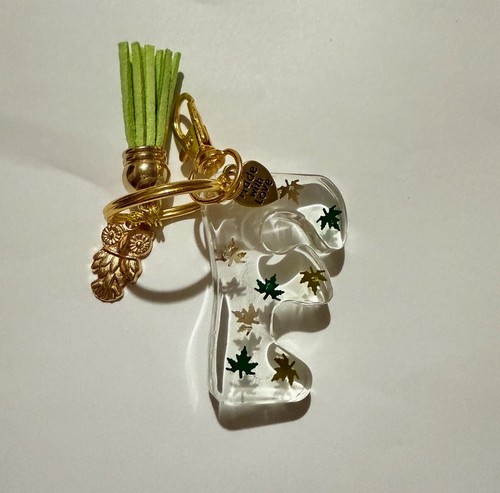 Resin Initial Keychain with Metallic Maple Leaves, includes 2 Charms & a Tassel - Picture 28 of 48