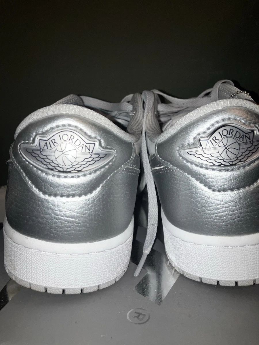 Nike Air Jordan 1 Low シルバー Jordan 1 Retro OG Low Metallic Silver for Sale | Authenticity