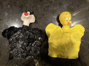 Warner Bros. Looney Tunes Vintage Sylvester & Tweety Hand Puppets