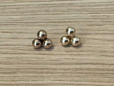 14k Yellow Gold Triple Ball Triangular Stud Earring 0.7 Grams 4443.35 per troy oz
