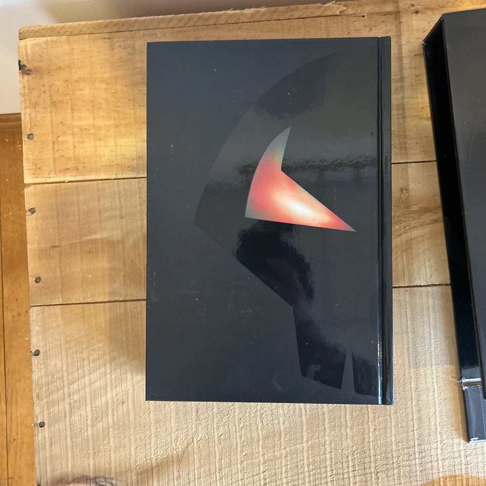 Spawn Origins Collection Deluxe Edition Two, (Book Is New Box Is Broken) - Image 3 of 4