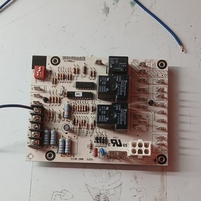 Control Board 1138-83-200A for Home Heating & Cooling Systems Plastic Aluminum