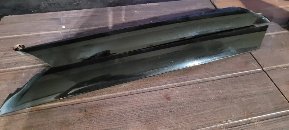 Exterior de pasajero delantero derecho/izquierdo SAAB 9-5 sedán moldura de pilar para 2010 2011 Foto 2 de 3