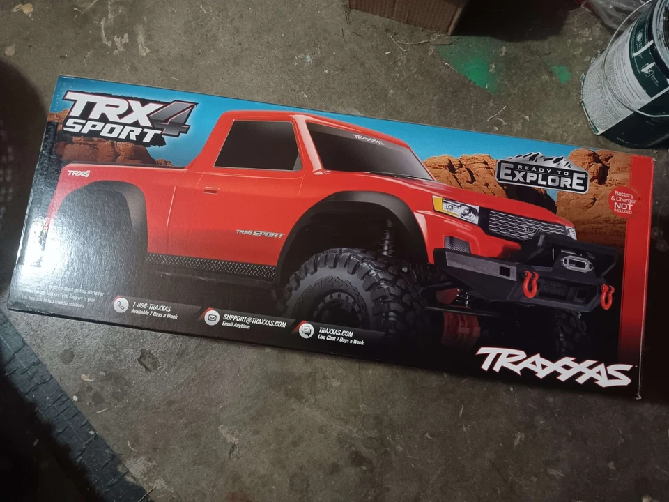 tan traxxas trx 4 used, with 3 batteries, charger, and tamiyama too trax convert - Image 4 of 4