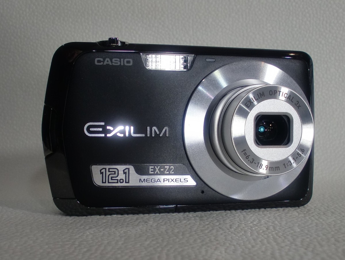 CASIO EXILIM EX-Z2, f/3.1, 12.0MP, 3x, 2.7in,Black, Excellent from 