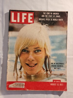 1957 Aug 12 LIFE Magazine One of Hollywood Swedish Charmers May Britt  (MH96-2)