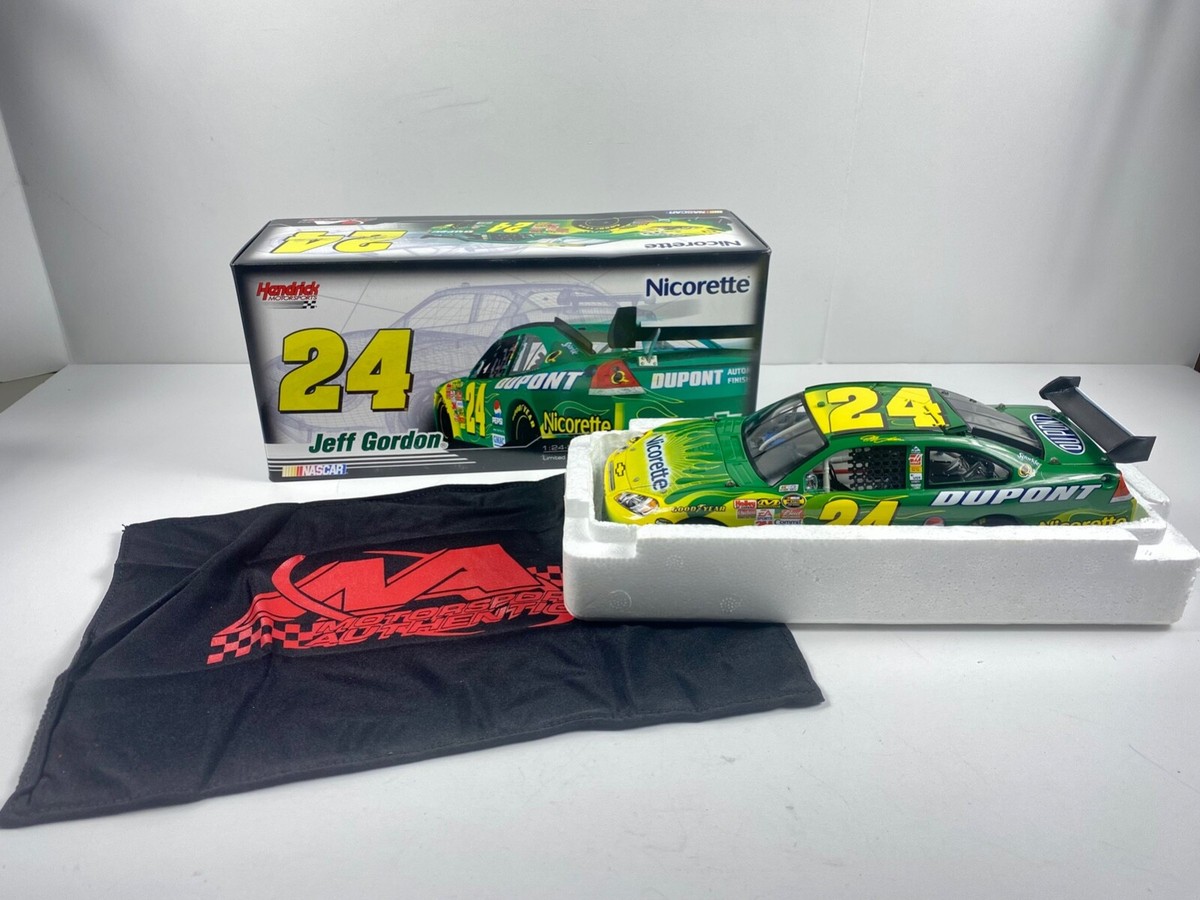 Jeff Gordon #24 Nicorette 2007 Impala SS COT Diecast 1/24 Limited