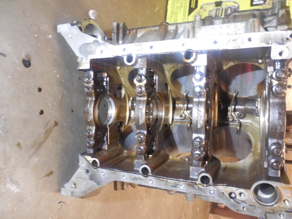 Bloque motor R 1120101006 2001-2005 Mercedes Benz E320 C320 CLK320 3.2 V6 Foto 2 de 4