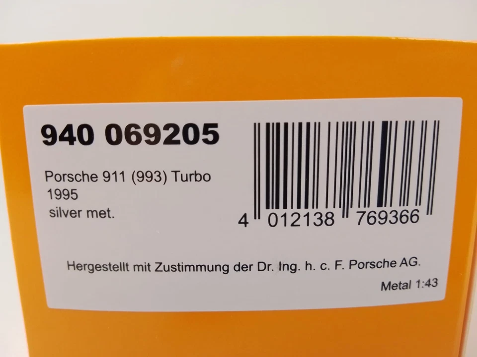 MINICHAMPS Maxichamps Porsche 911 993 Turbo Metallic Plata 1995 1/43 940069205 - Imagen 3 de 3