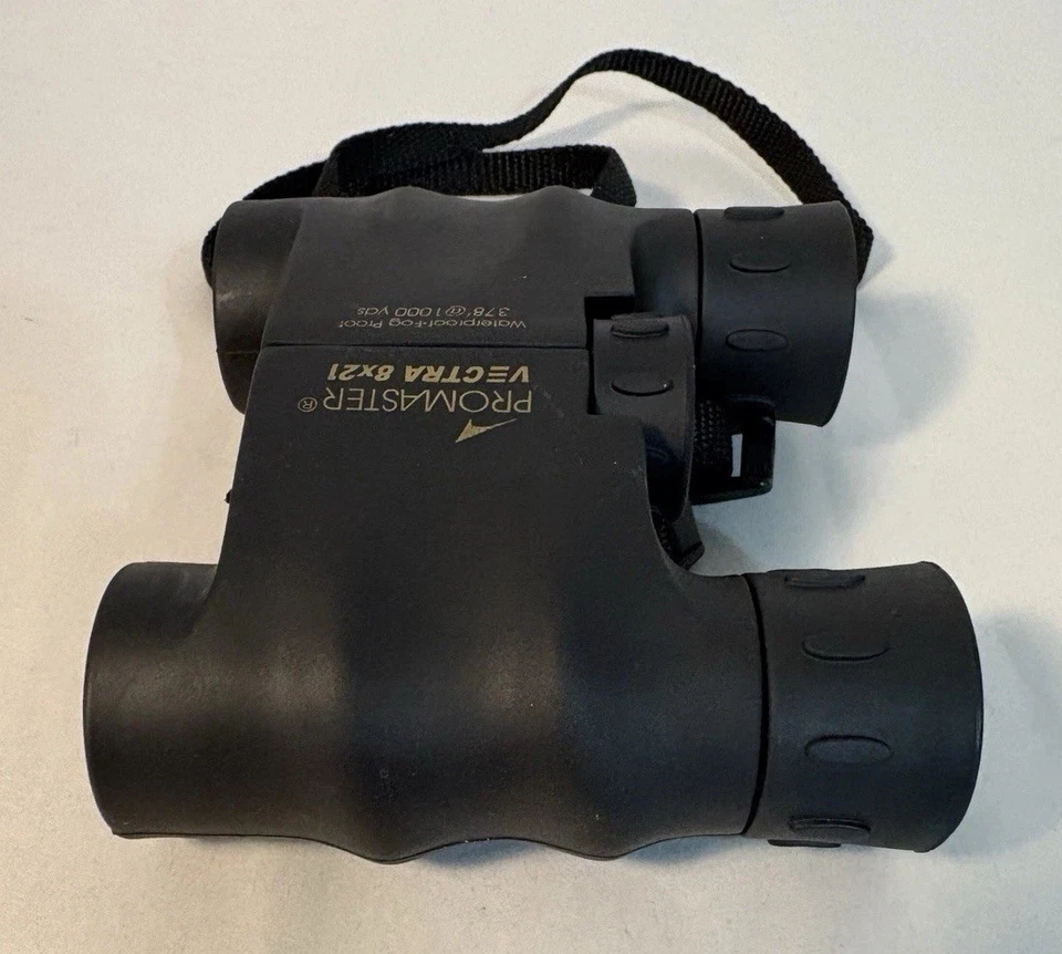 Promaster Vectra 8x21 Binoculars Water & Fog Proof, Case with Strap & Belt Loop - Image 3 of 4