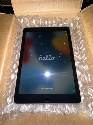 Apple iPad Air 2 32GB Wi-Fi 9.7  Space Gray A1566 Tested Working