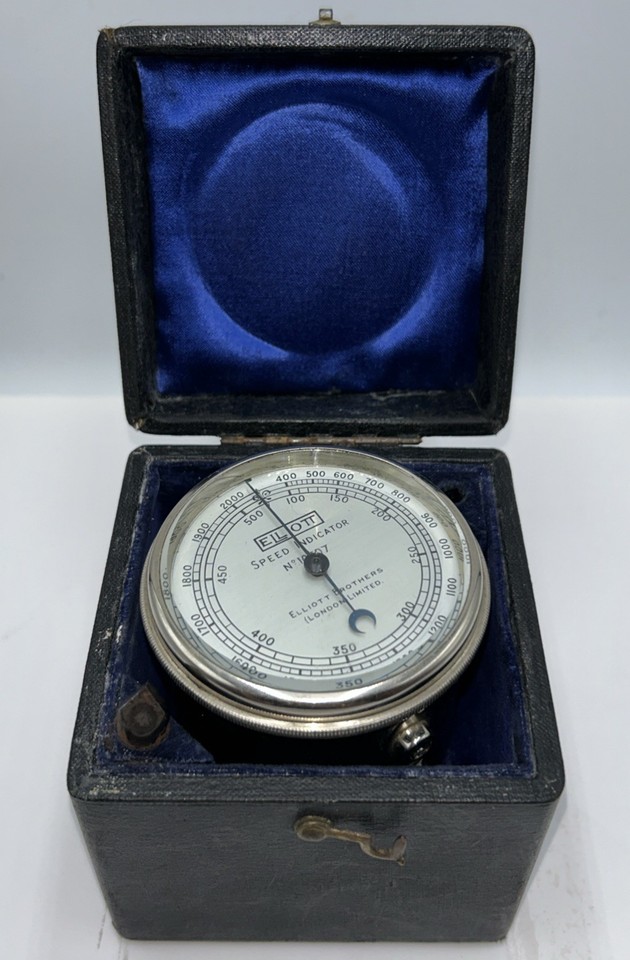 ANTIQUE ELLIOT BROTHERS SPEED INDICATOR No. 10707- Scientific Instrument / Gauge