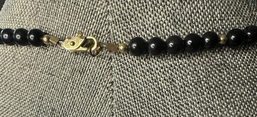 Onyx Bead Necklace Interspersed With Gold Tone Round & Rod Beads 20” - Picture 5 of 6