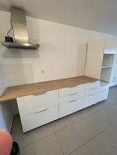 Cuisine IKEA complète avec colonne four, micro-ondes, meubles bas et plan de tra