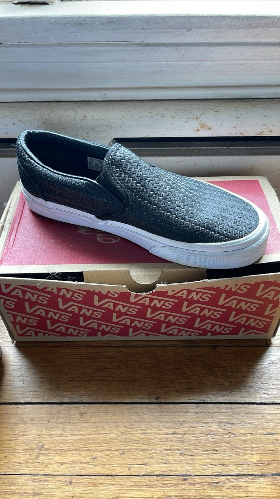 VANS womens Black Leather Woven Slip On Loafers Casual Comfortable Shoes-image