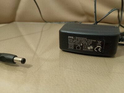 DVE DSA-12G-12AEU 120120 Netzteil 12 Volt 1 A