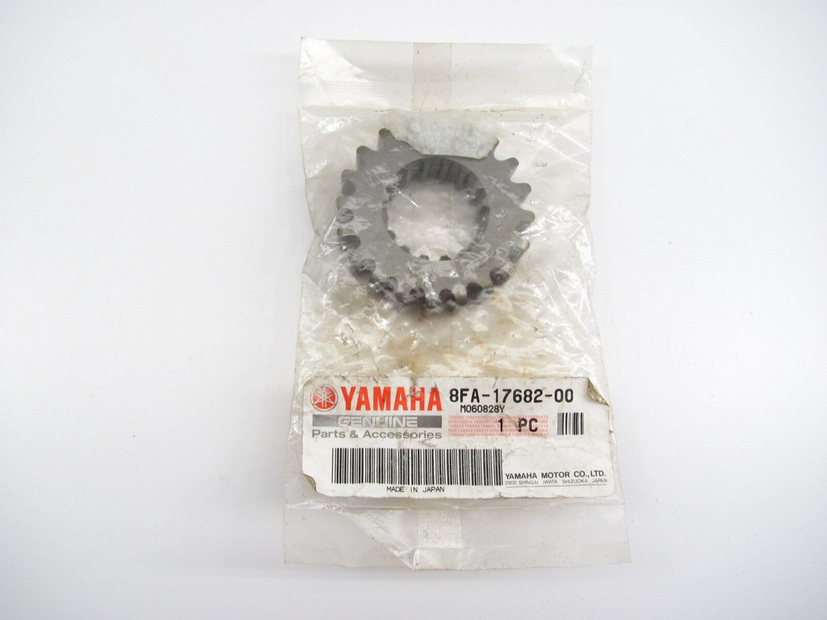 NOS品！ YAMAHA NOS SNOWMOBILE RX RS VECTOR APEX CHAIN DRIVE SPROCKET