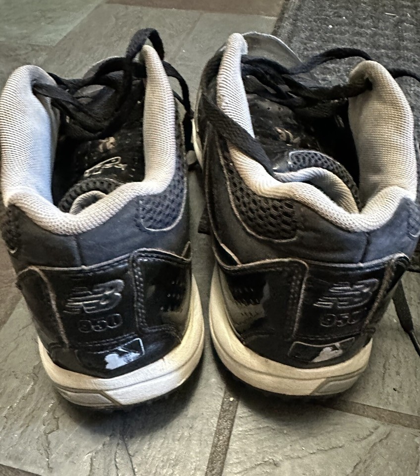 New Balance Men's Baseball Umpire Mid Baseball Shoe 950 eBay