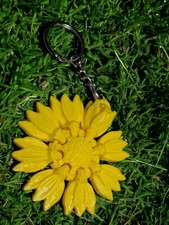 3d print Keychain, Sunflower, gift for a teenage girl, girlfriend gift, gardener