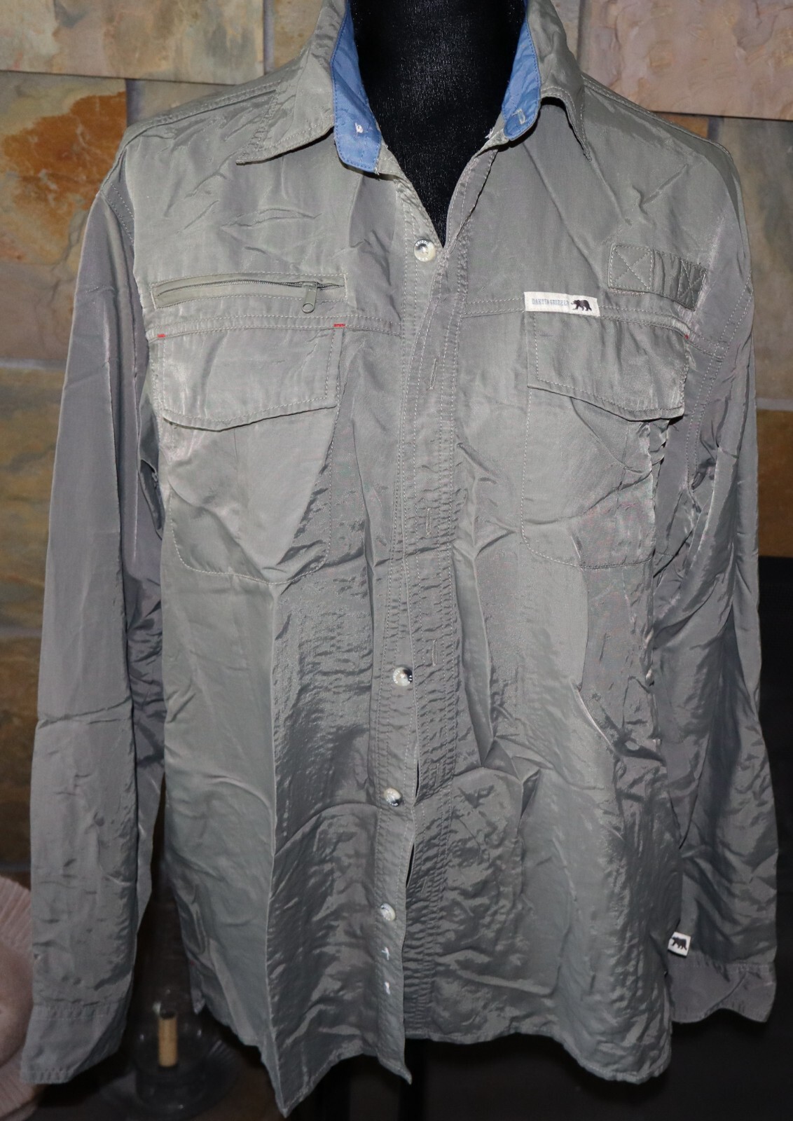 Dakota Grizzly Green Long Sleeve Button Up Camping Fishing Shirt Men's Medium