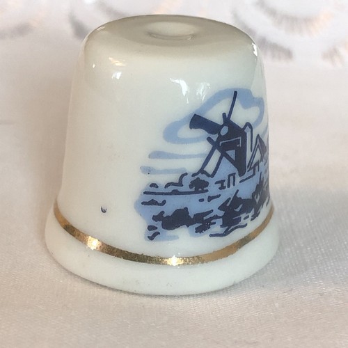Vintage Thimble collectable White with Picture of farm and windmill Great Gift - Picture 5 of 12