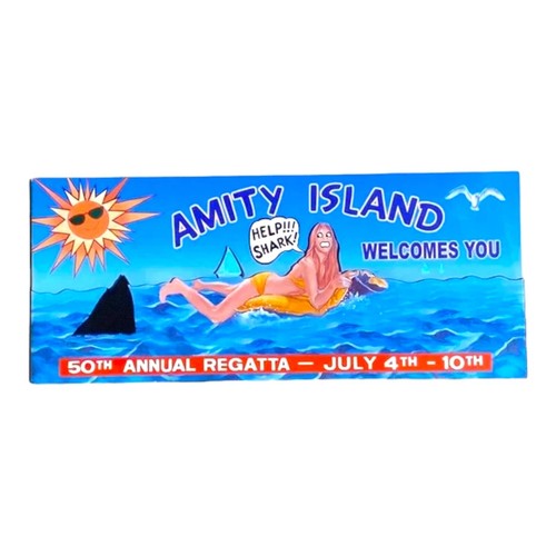 Universal Studios Jaws "Amity Island Welcomes You" Wooden Wall Decor Sign