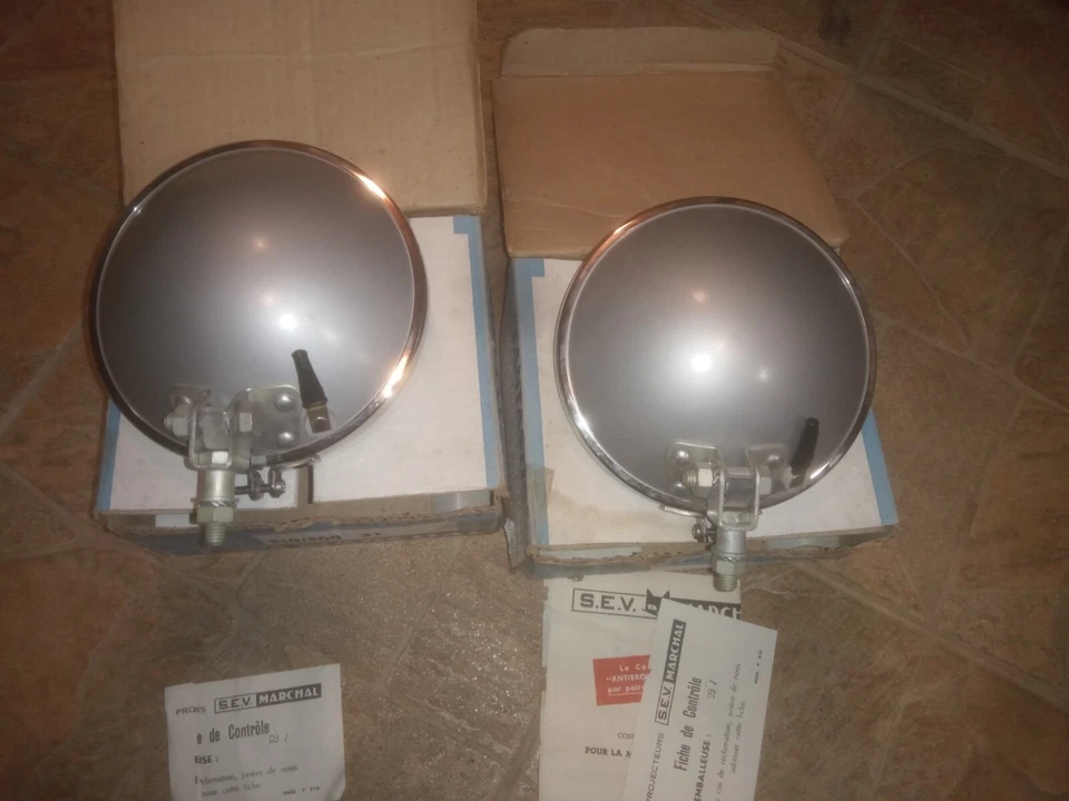 Peugeot 203 403 Renault 4 fog lights genuine SEV Marchal 610/900 SL NOS - Image 3 of 4