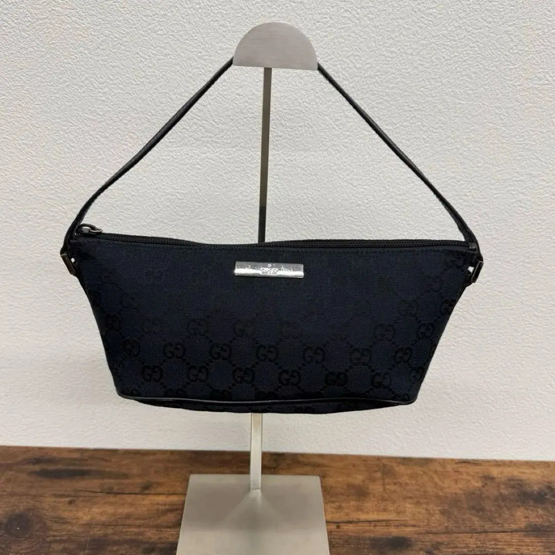 GUCCI GG Canvas Accessory Pouch Shoulder Bag Handbag Black used F/S Japan