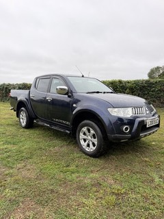 Mitsubishi L200 Warrior 2.5 4WD