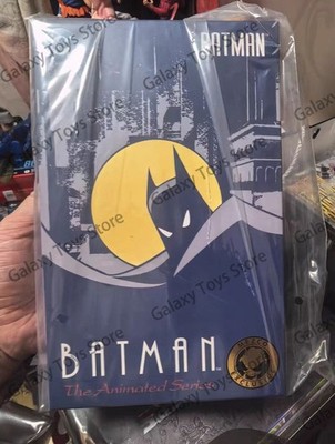 Mezco One: 12 Comics SDCC 2026 Exclusive Batman The Animated Series Model Toys