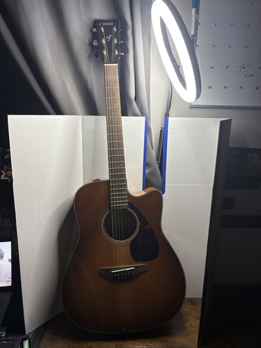 Yamaha Dreadnought Electric Acoustic Guitar FGX800C