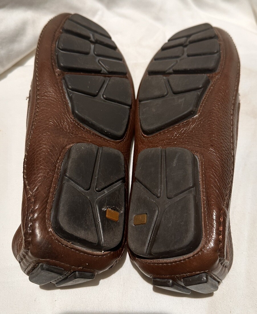 Saks Fifth Avenue Men display picture 1
